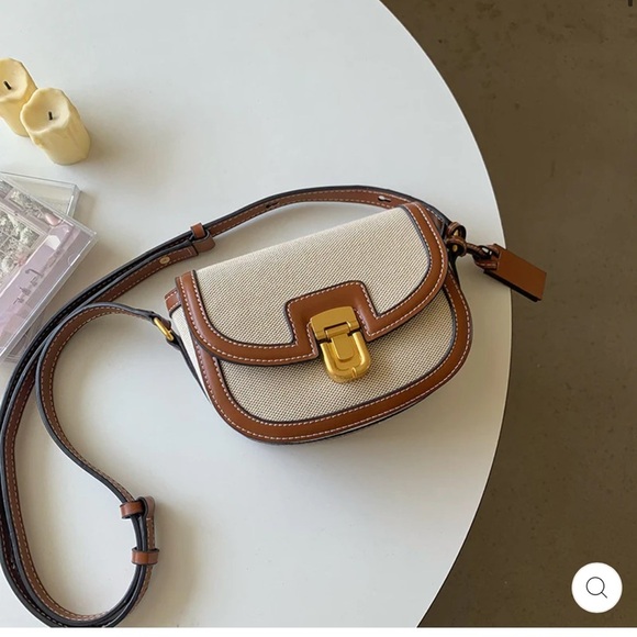 Olivers Crossbody Bag Tan and Cream Two-Tone Design - Picture 1 of 4